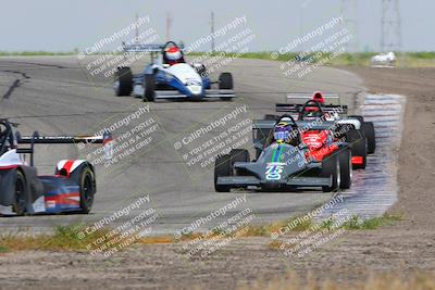 media/Apr-30-2023-CalClub SCCA (Sun) [[28405fd247]]/Group 4/Outside Grapevine/